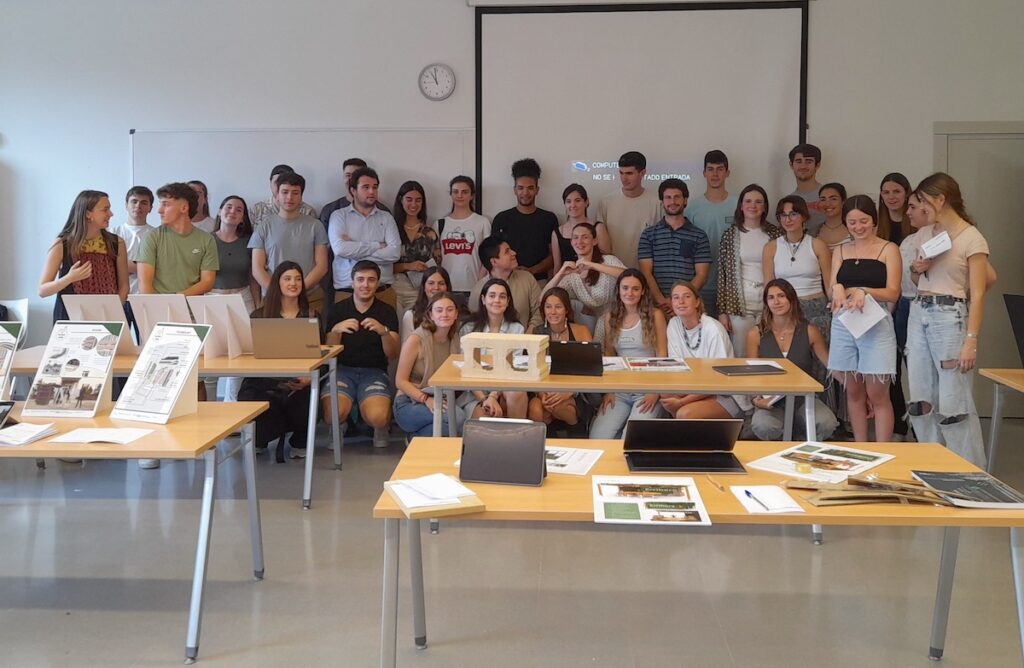 Equipo de estudiantes de la Universidad de Deusto